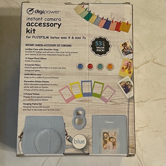 Digipower Blue Instant Camera Accessory KIT - Picture 2 of 3